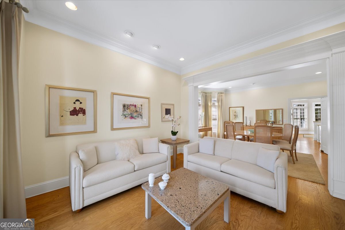 300 Nell Court Sandy Springs - Photo 7