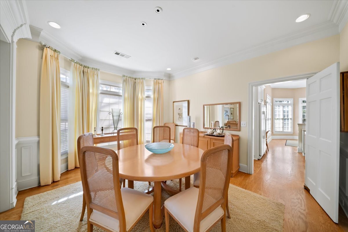 300 Nell Court Sandy Springs - Photo 8