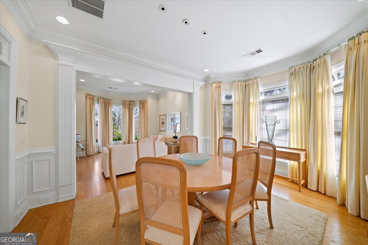 300 Nell Court Sandy Springs - Photo 9