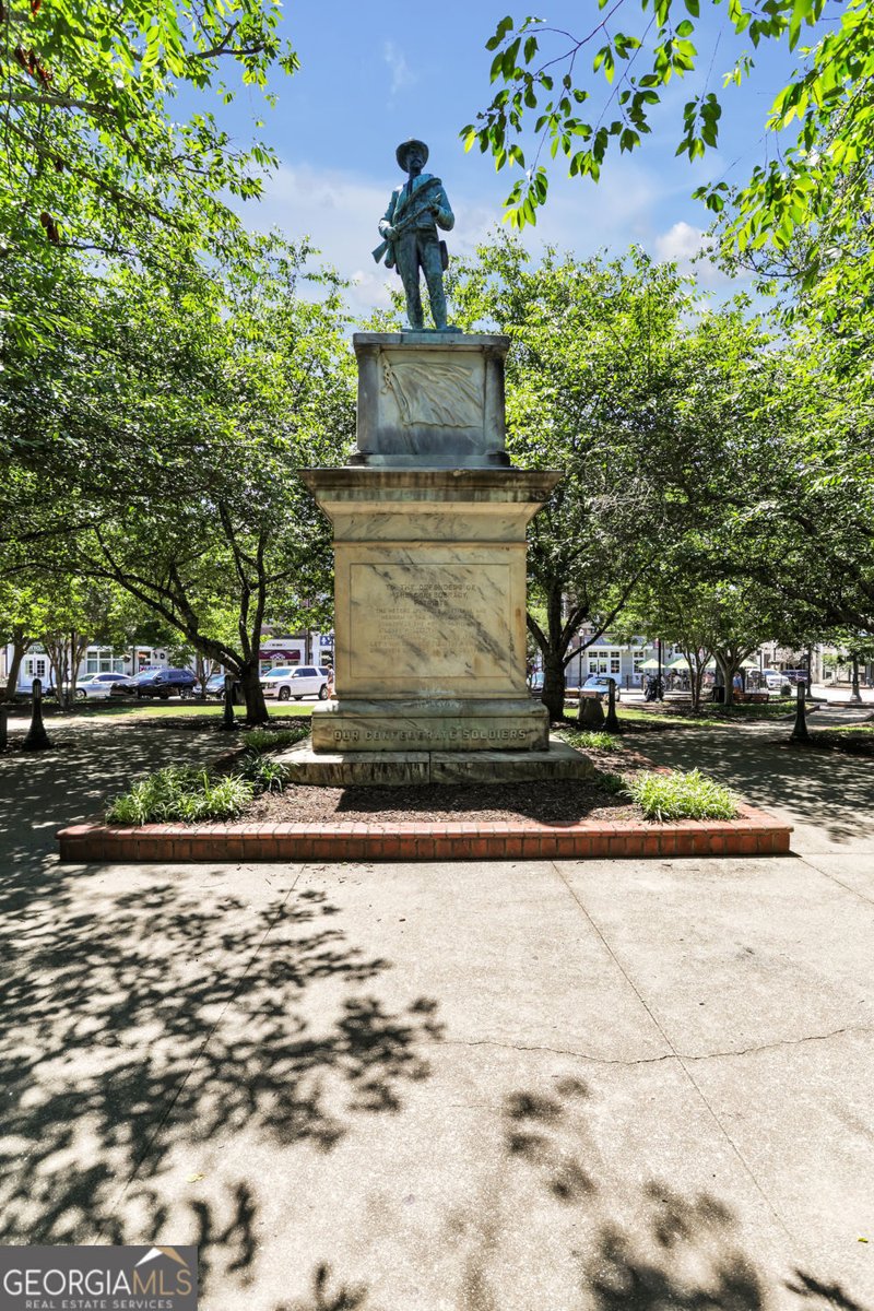 358 Clarendon Court Gainesville - Photo 57