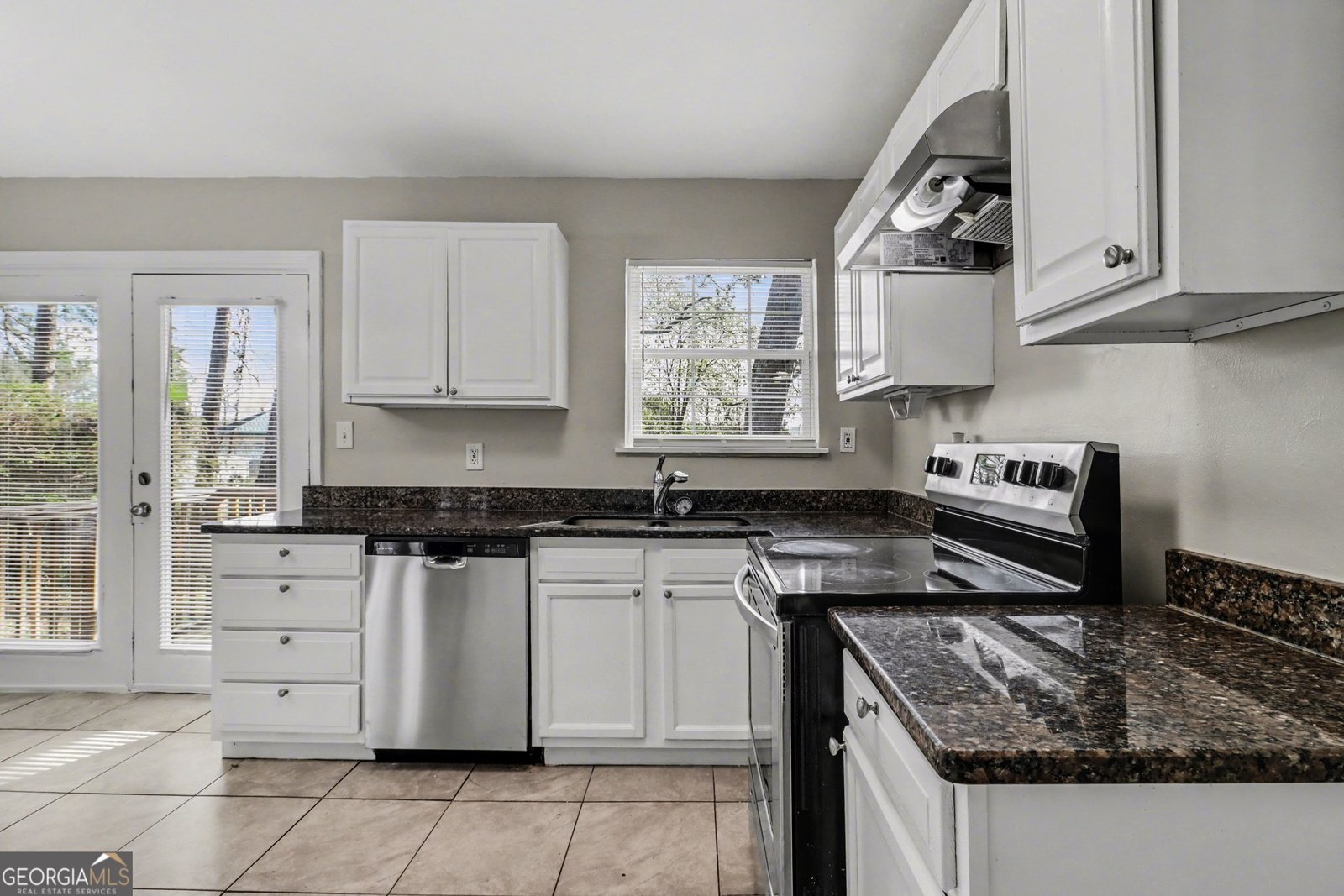 6344 Westbury Road Riverdale - Photo 7