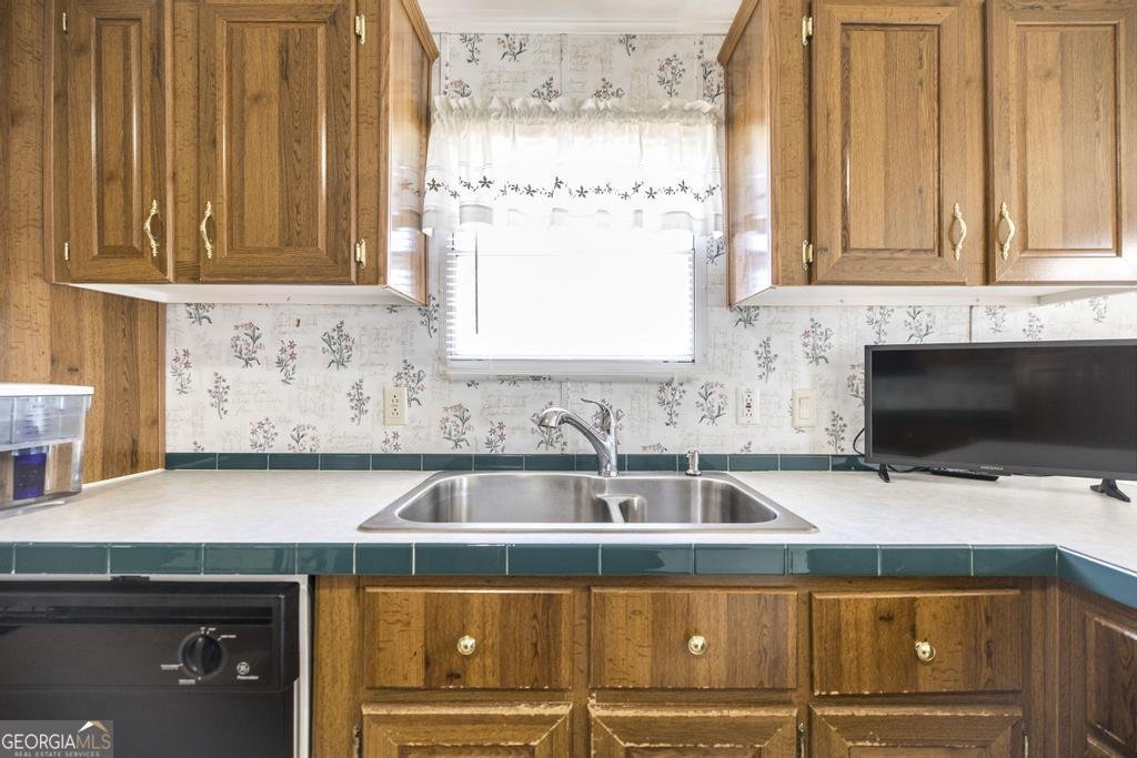 205 Arrlington Bend Byron - Photo 15