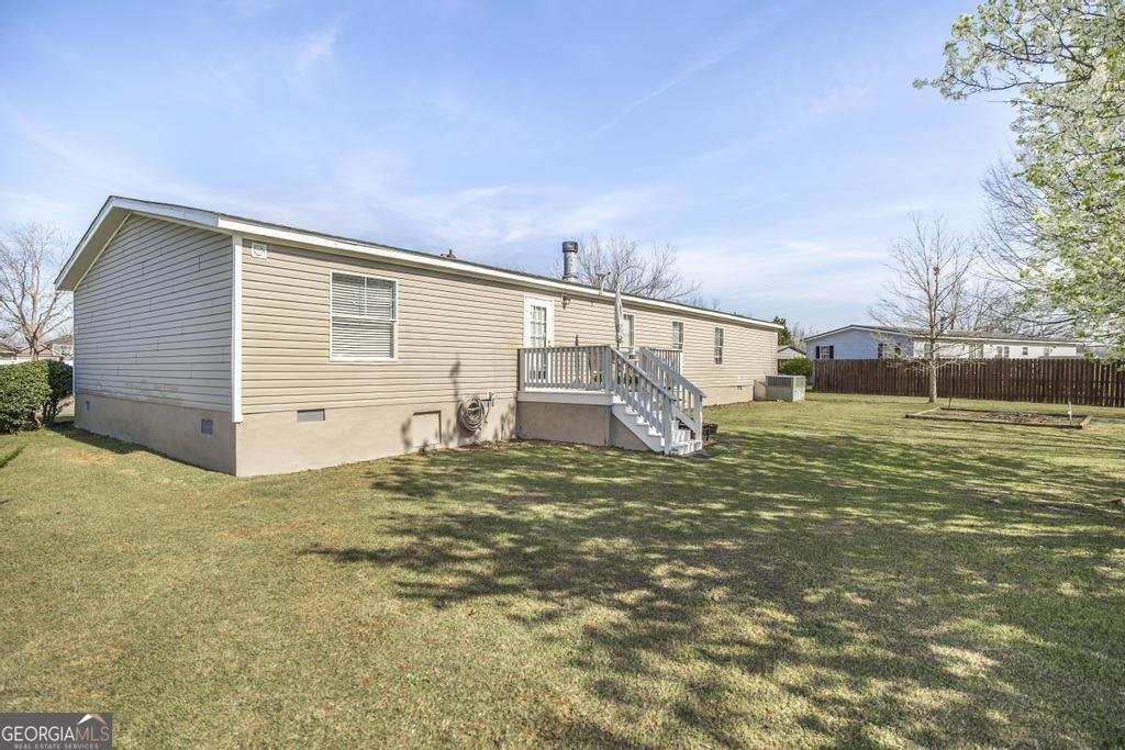 205 Arrlington Bend Byron - Photo 31