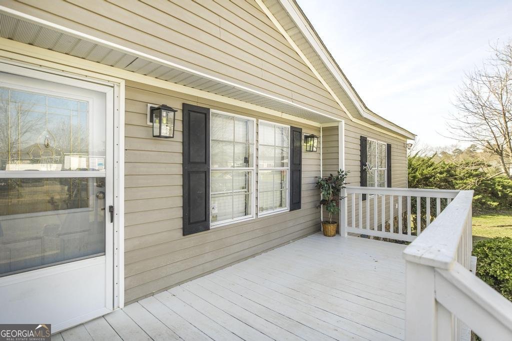 205 Arrlington Bend Byron - Photo 6