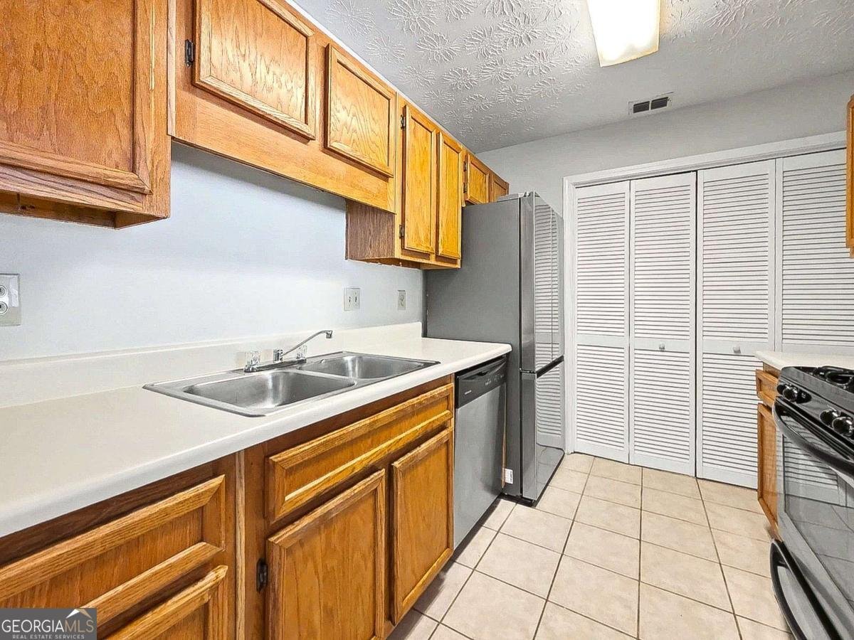 1702 Country Park Drive Smyrna - Photo 13