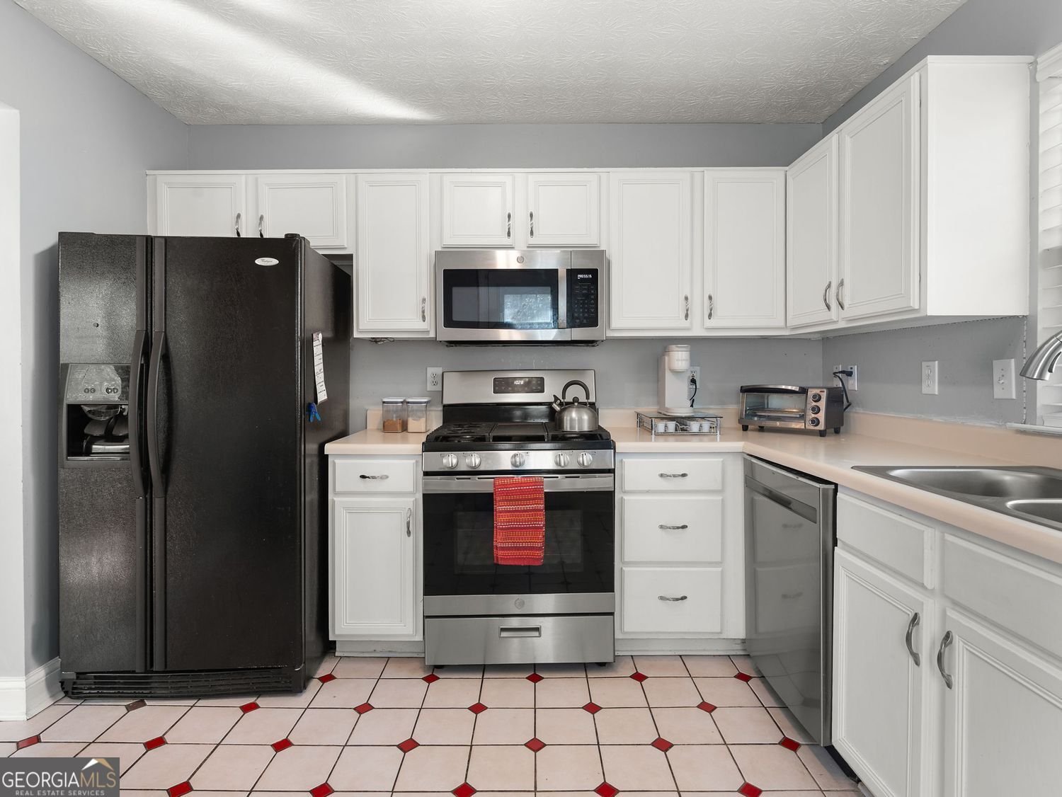 370 Emerald Green Court Atlanta - Photo 10