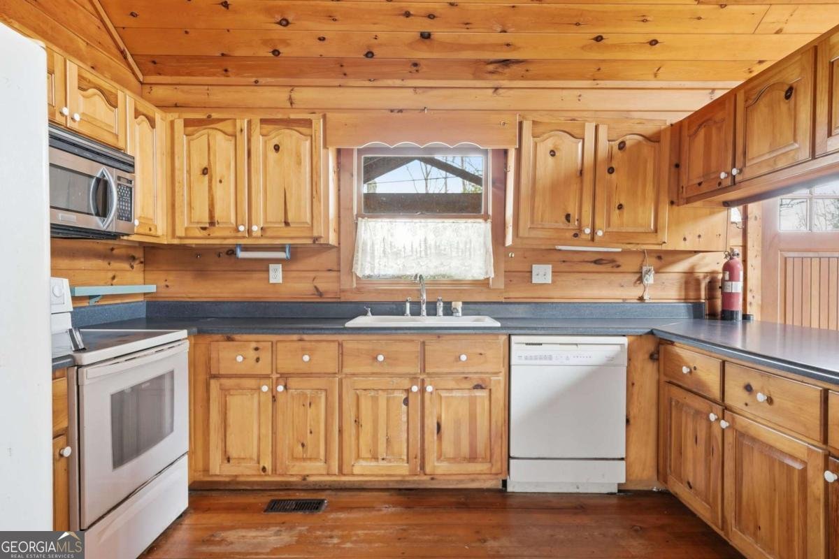 591 Oak Ridge Road Ellijay - Photo 7