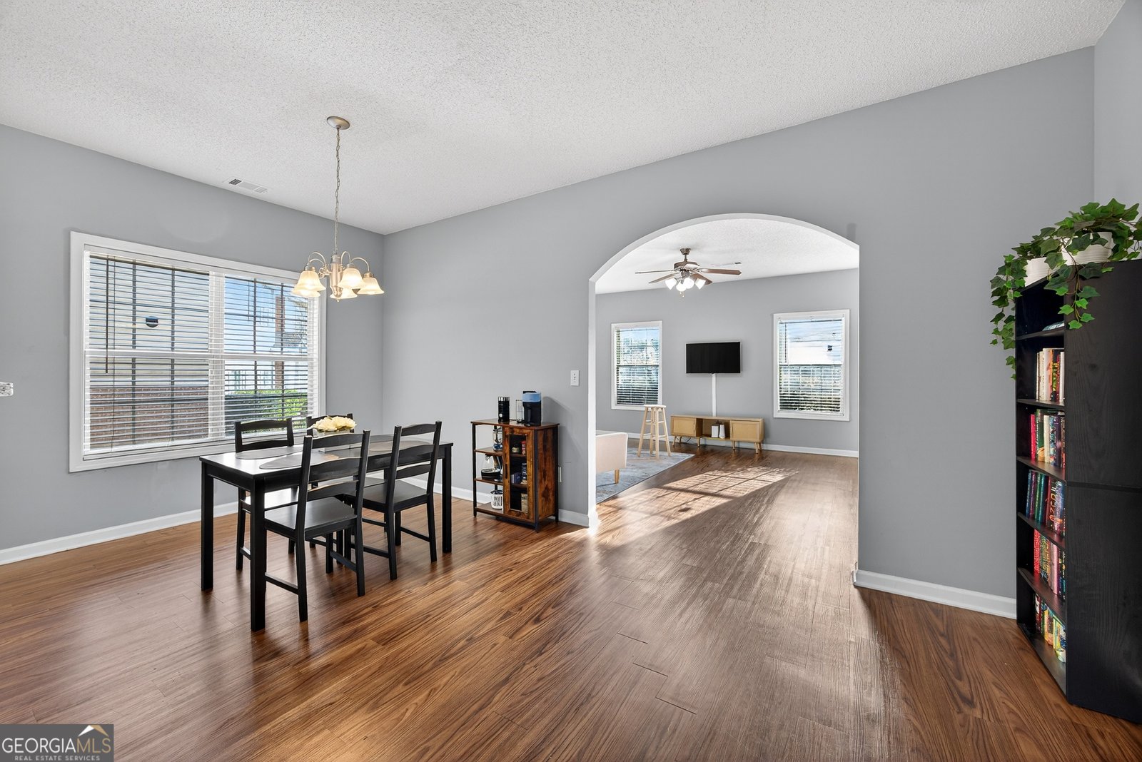 8600 Thomas Road Riverdale - Photo 9