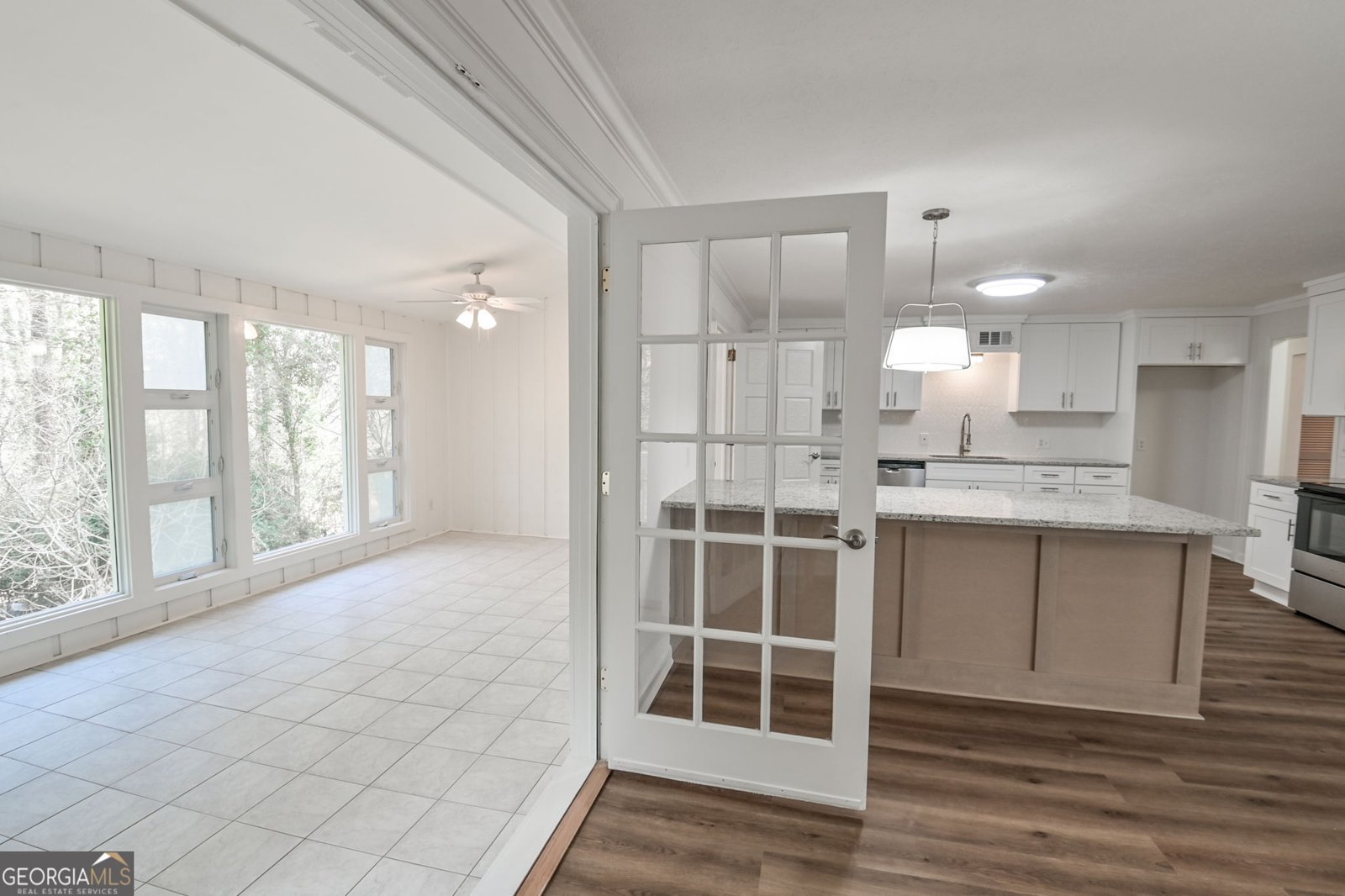 1297 Lakeshore Circle Gainesville - Photo 32