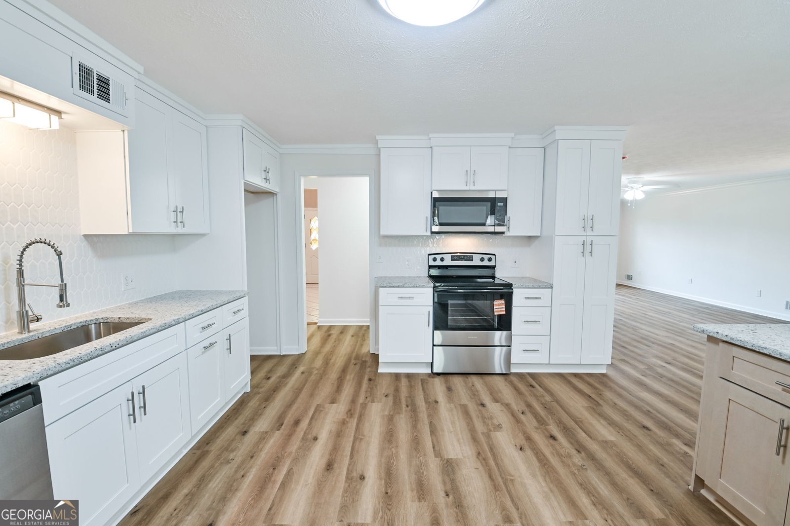 1297 Lakeshore Circle Gainesville - Photo 35