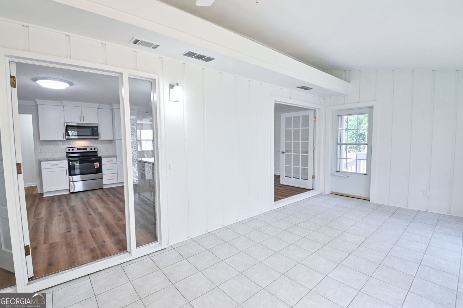 1297 Lakeshore Circle Gainesville - Photo 36