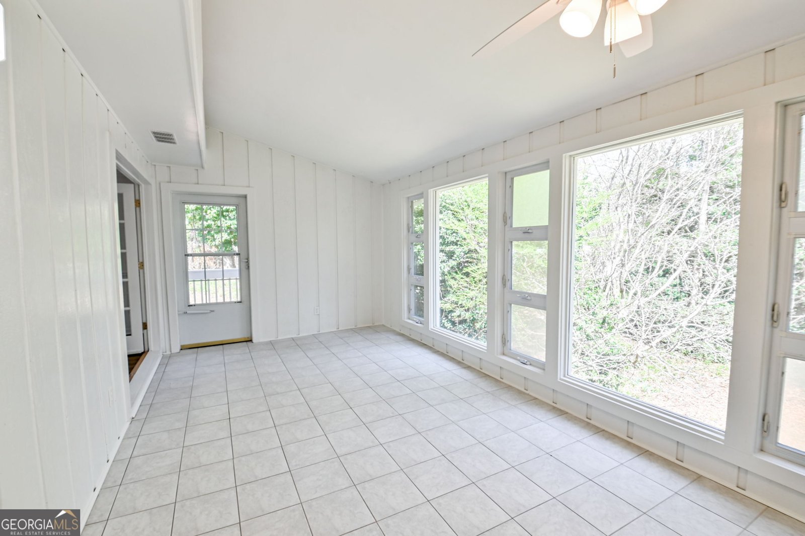 1297 Lakeshore Circle Gainesville - Photo 39