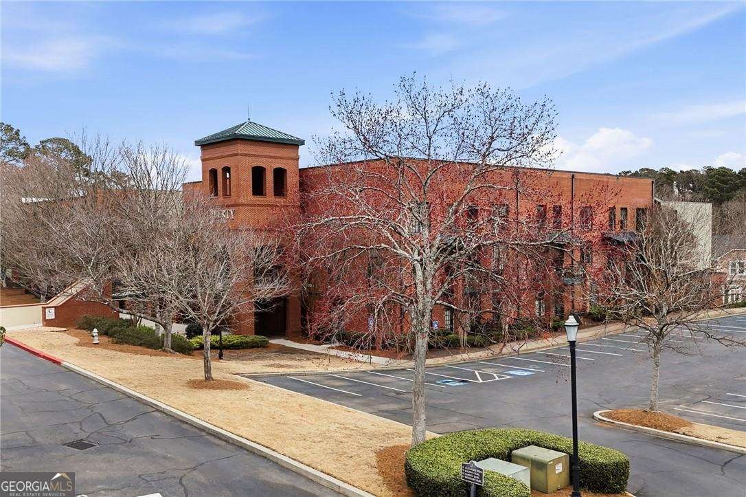 1843 Liberty Lane Roswell - Photo 1