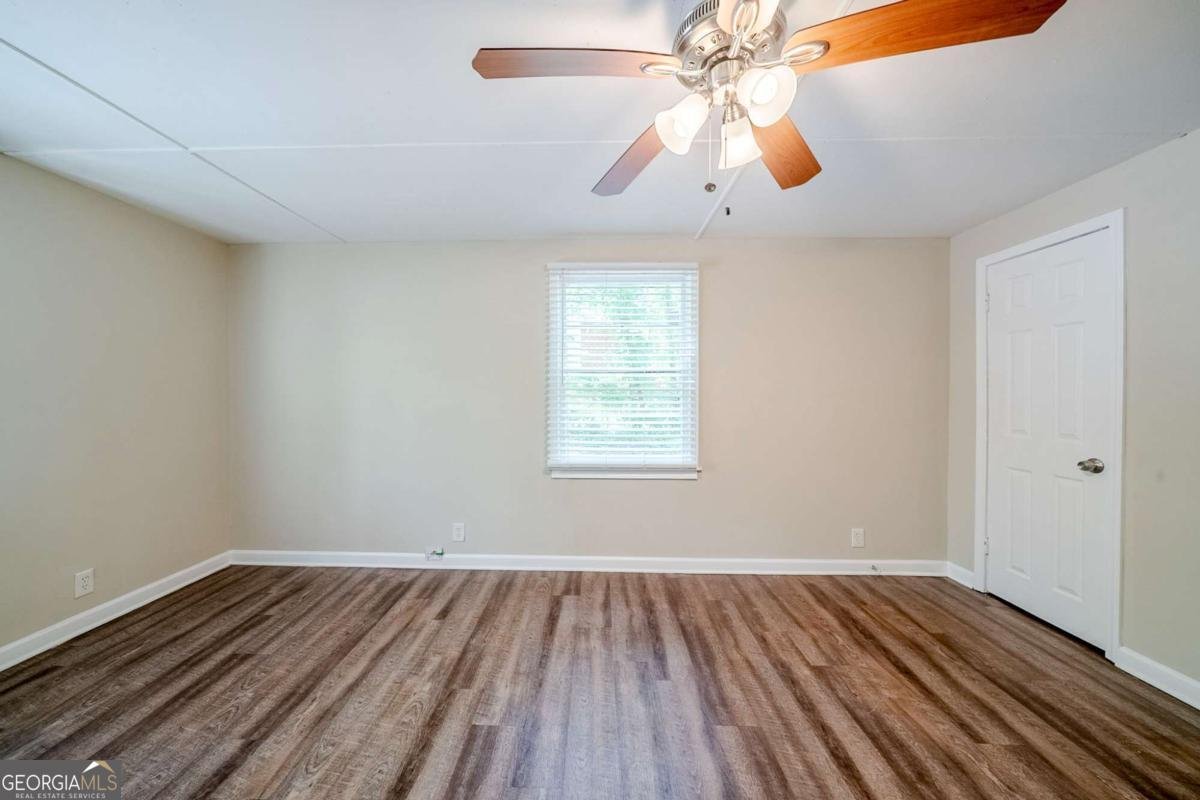 4442 Mercer Road Decatur - Photo 9