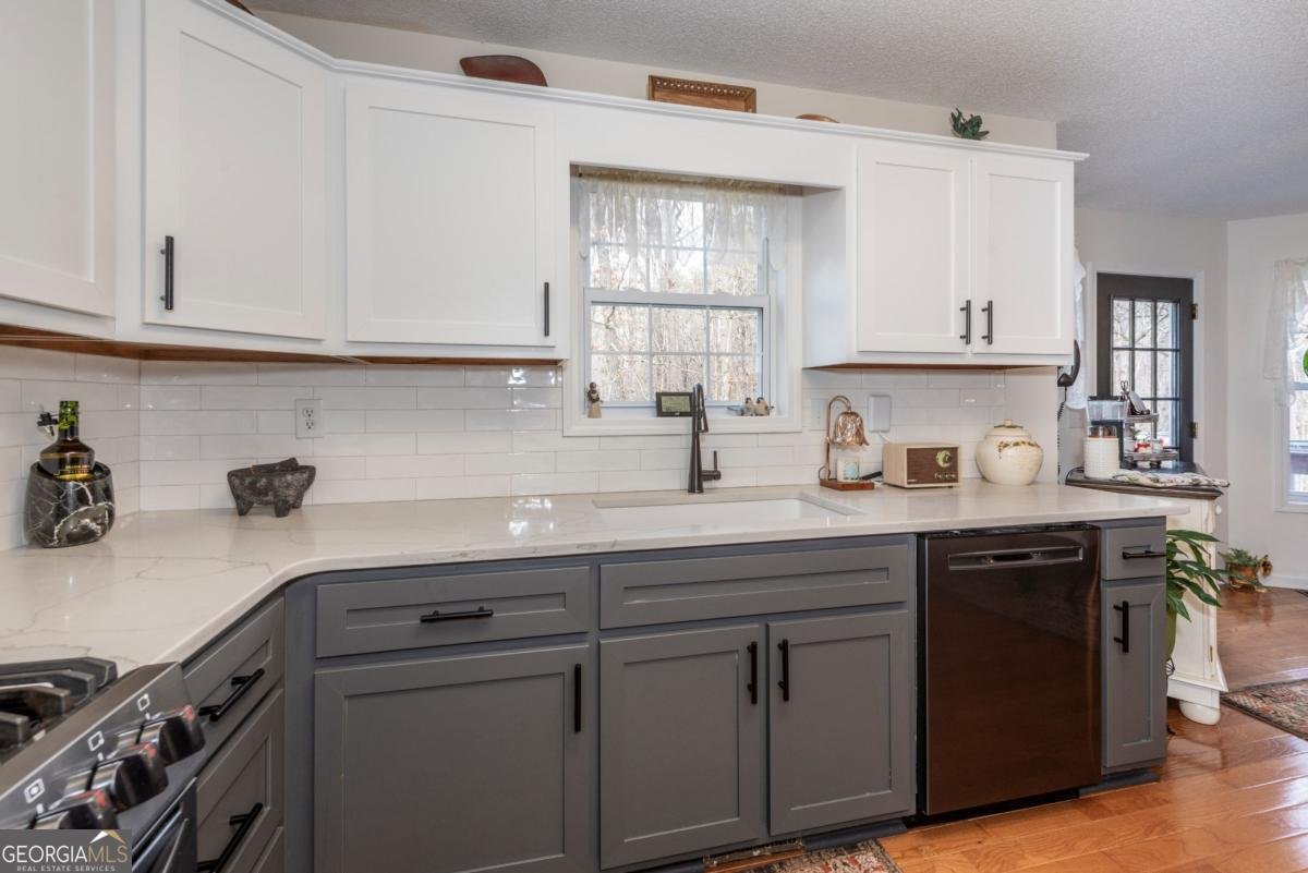 804 Kensington Court Canton - Photo 13