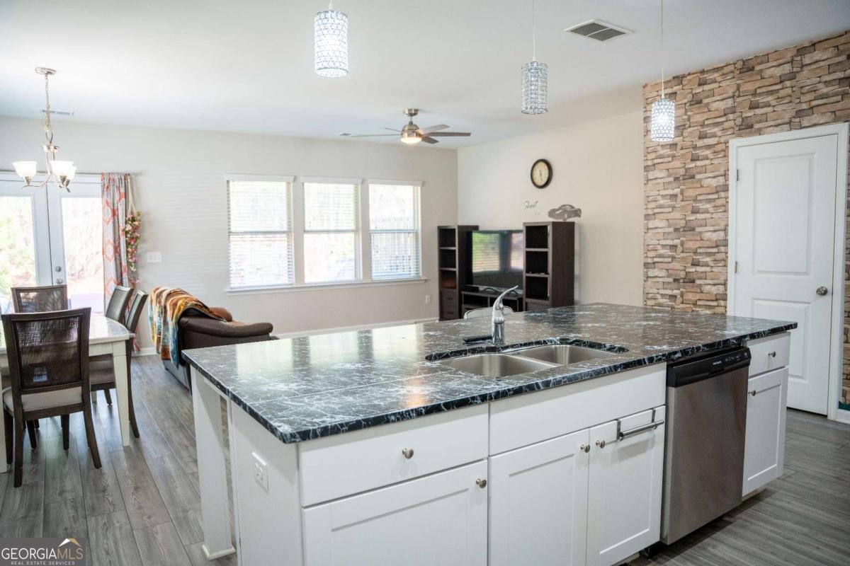 1900 Lanier Harbor Point Buford - Photo 6