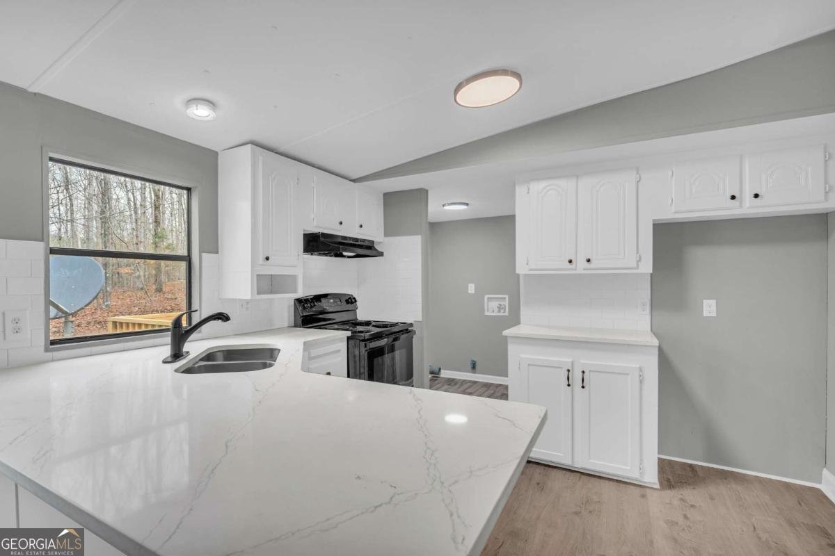 4934 Rilla Road Gainesville - Photo 16