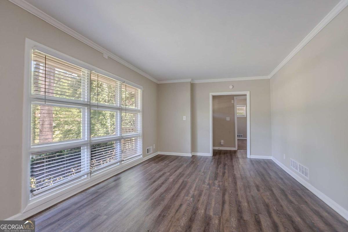 2755 Rockcliff Road Atlanta - Photo 10