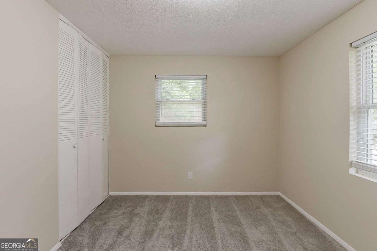 733 San Fernando Drive Smyrna - Photo 12