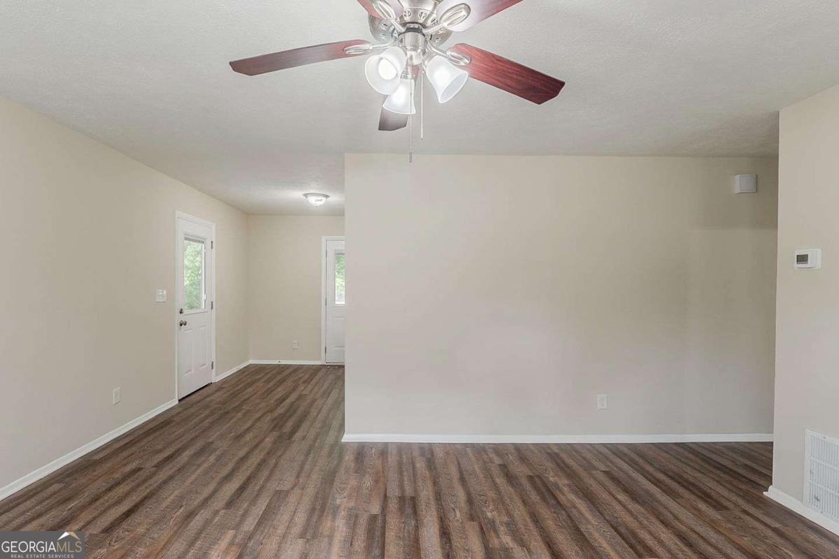 733 San Fernando Drive Smyrna - Photo 7