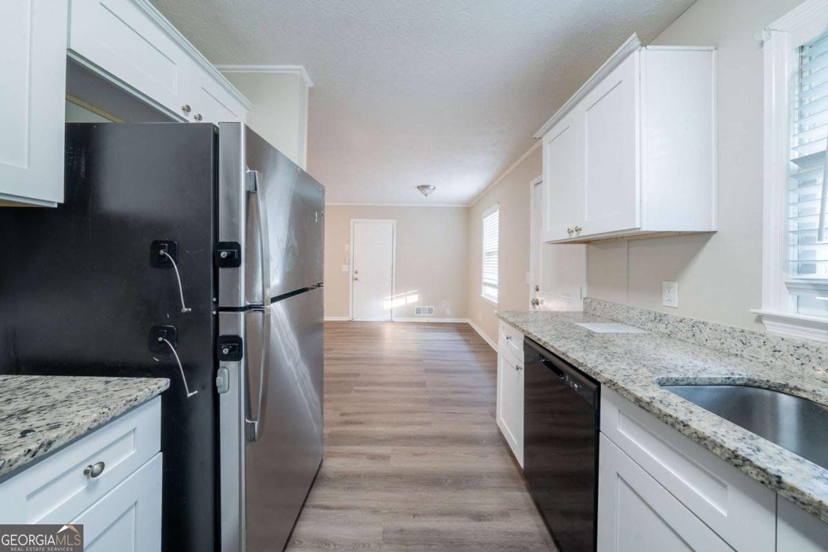 2091 Moon Drive Conyers - Photo 6