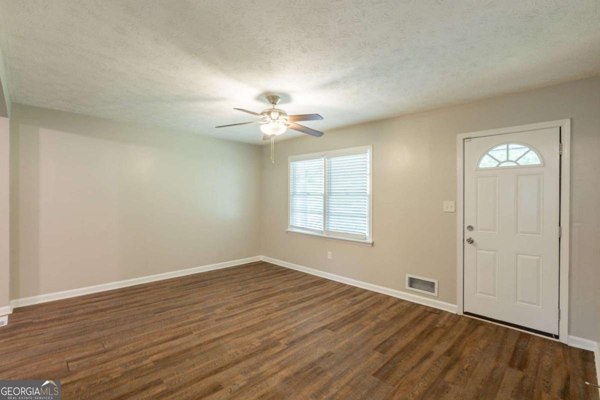 6662 Birchwood Court Winston - Photo 8