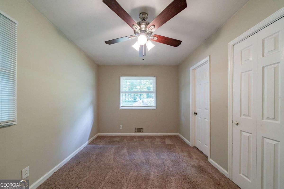 3904 Hilda Circle Decatur - Photo 8