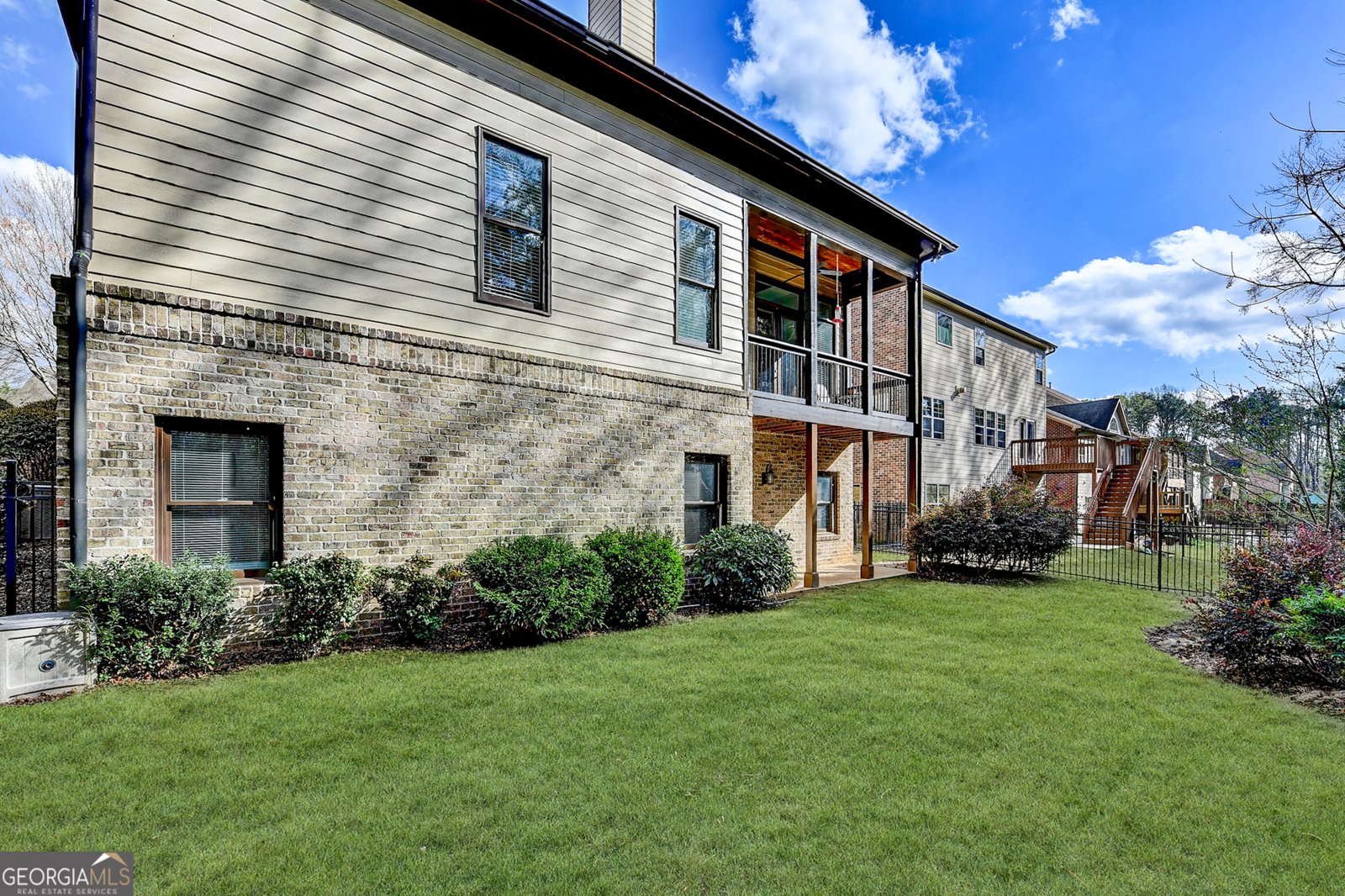 3130 Stonecrest Drive Cumming - Photo 2