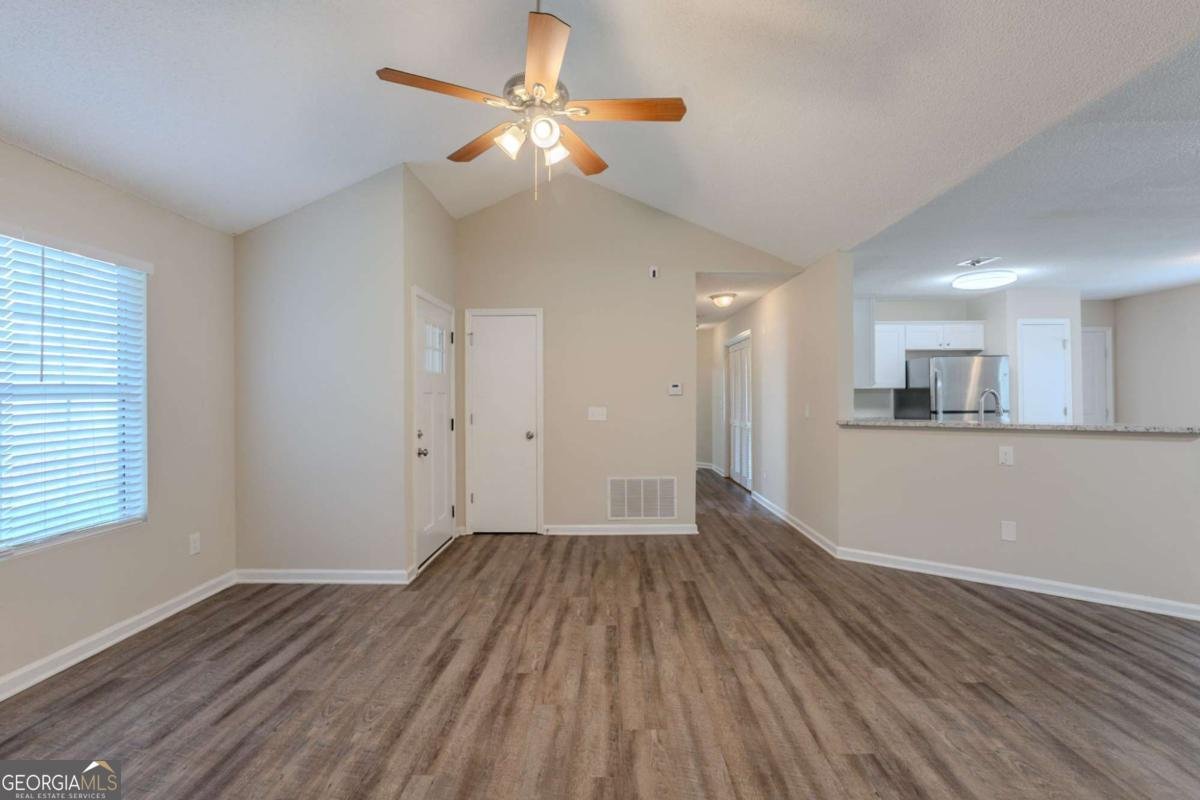 2289 Clare Cottage Cove Marietta - Photo 11