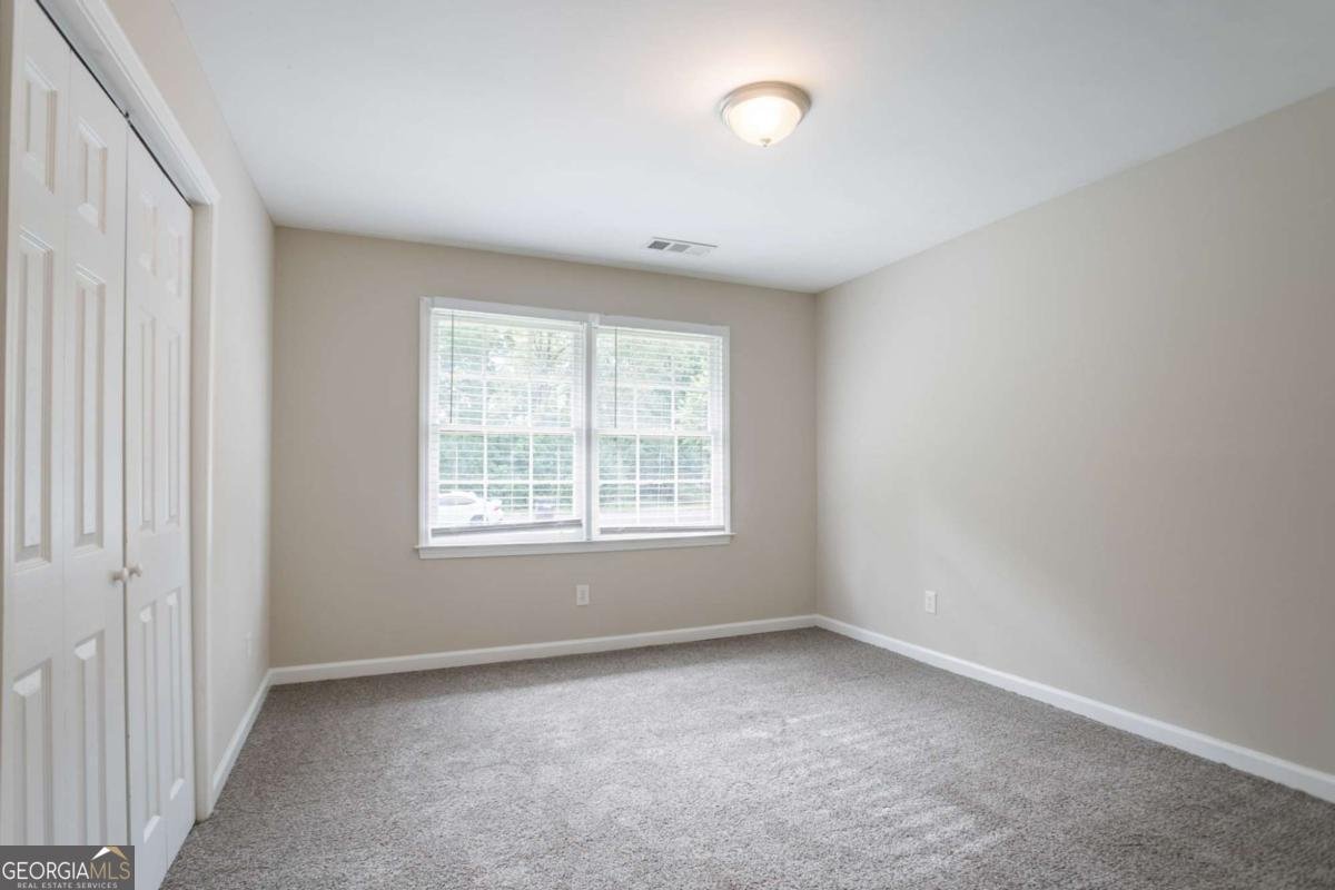 542 Hasty Drive Lithia Springs - Photo 14