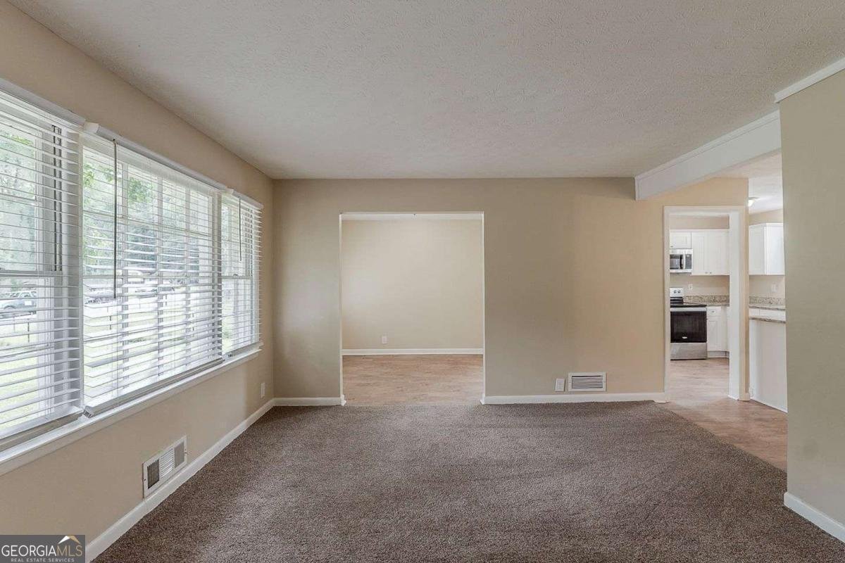 1202 Palisades Lane Ellenwood - Photo 9