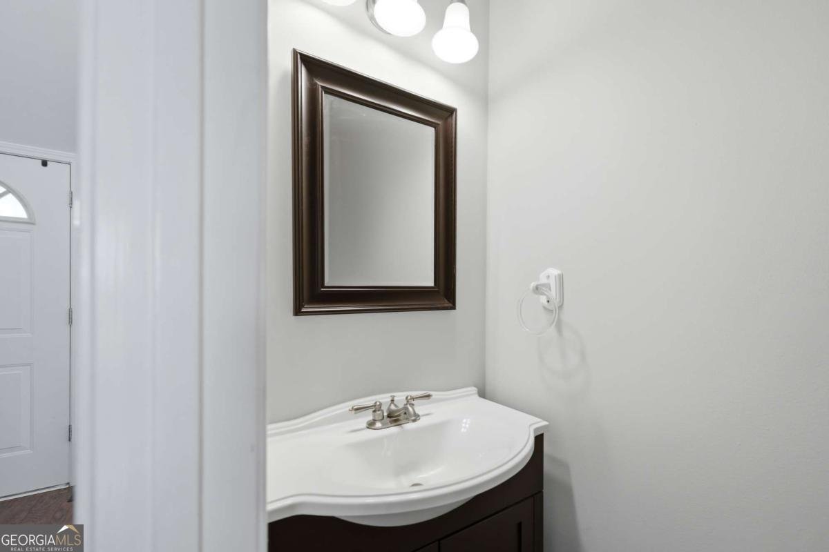 1040 Smithwyck Drive Canton - Photo 11