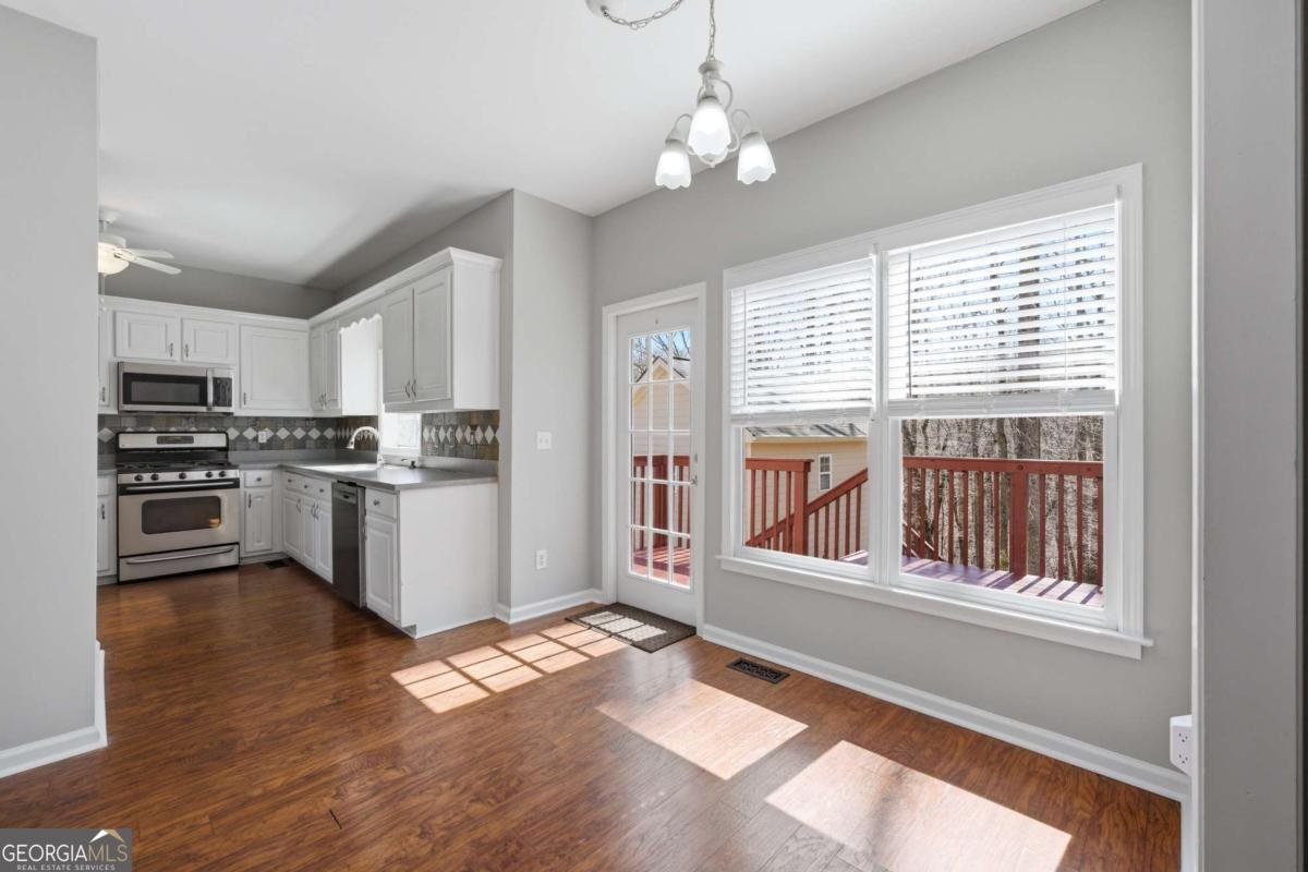 1040 Smithwyck Drive Canton - Photo 7