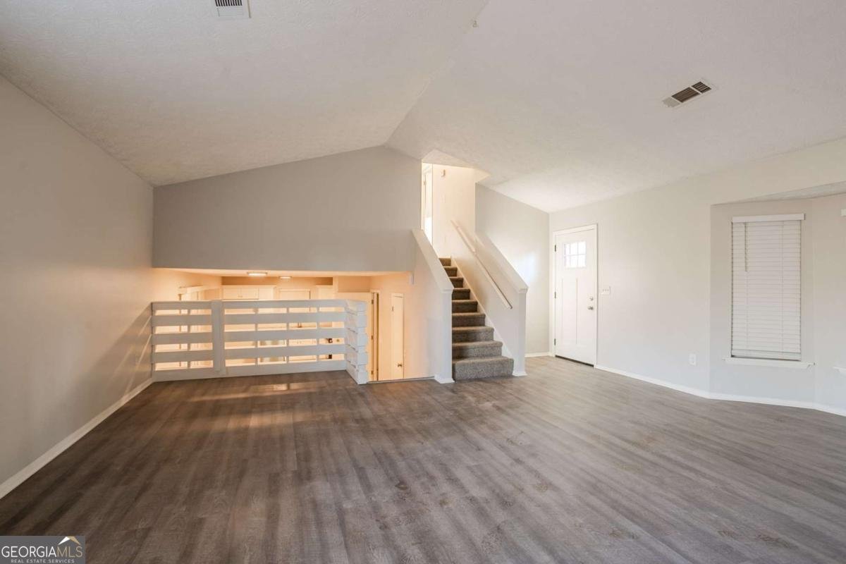 5449 Martins Crossing Road Stone Mountain - Photo 8