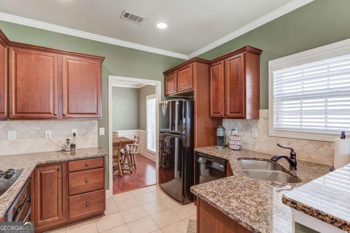 669 Retreat Drive Dacula - Photo 11