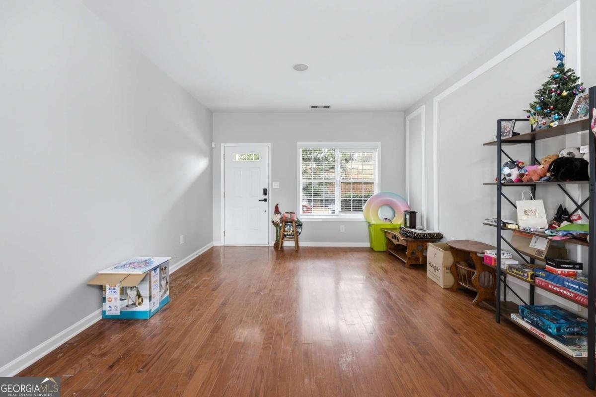 2040 Hoods Fort Circle Kennesaw - Photo 11