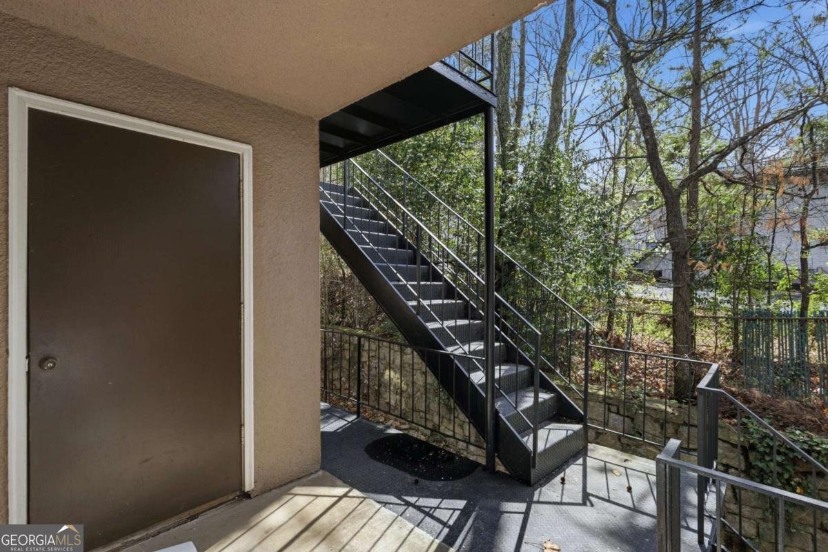 2388 Lawrenceville Highway Decatur - Photo 19