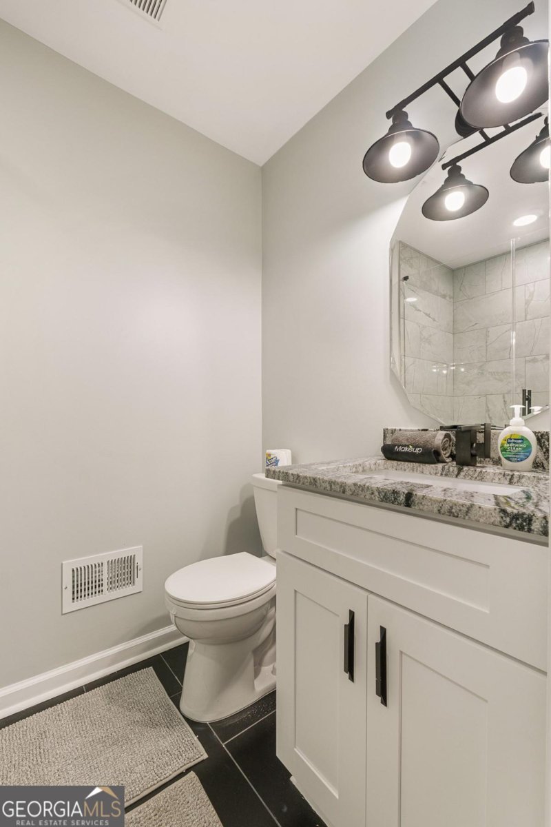 1918 Flintwood Drive Atlanta - Photo 18