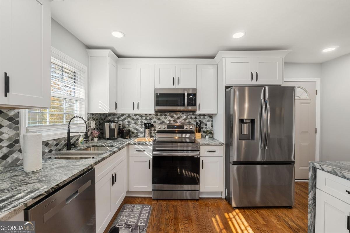 1918 Flintwood Drive Atlanta - Photo 7