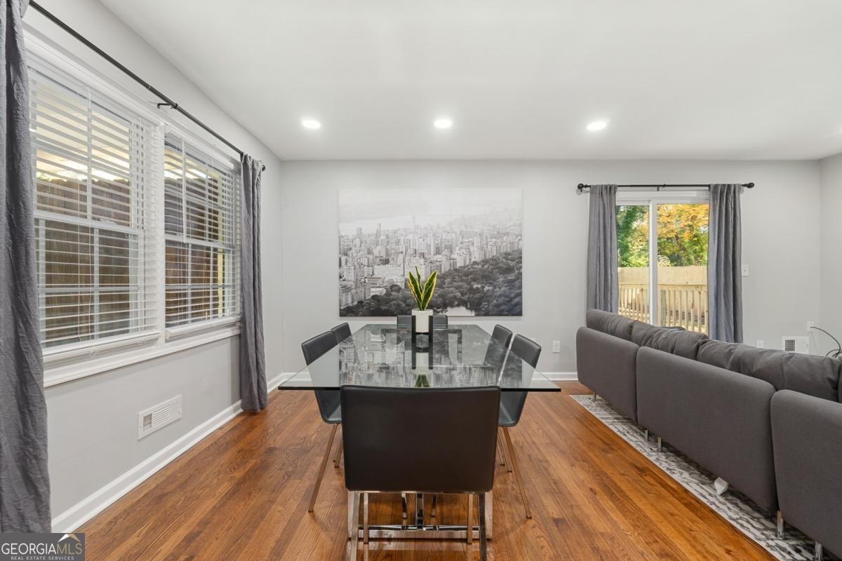 1918 Flintwood Drive Atlanta - Photo 9