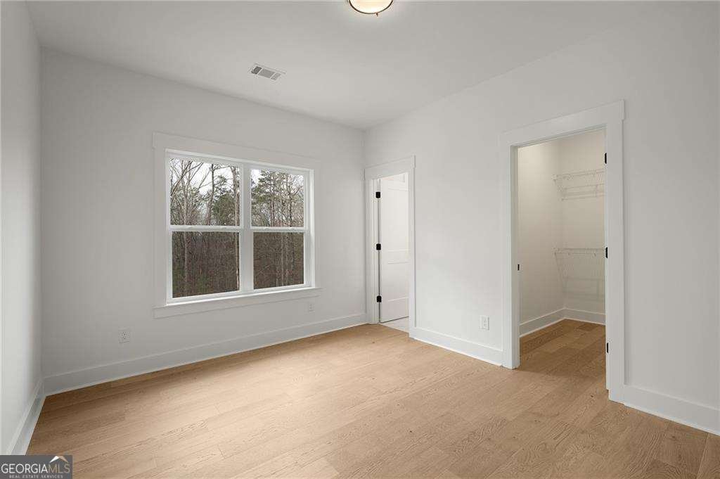 681 Campbell Trail White - Photo 33