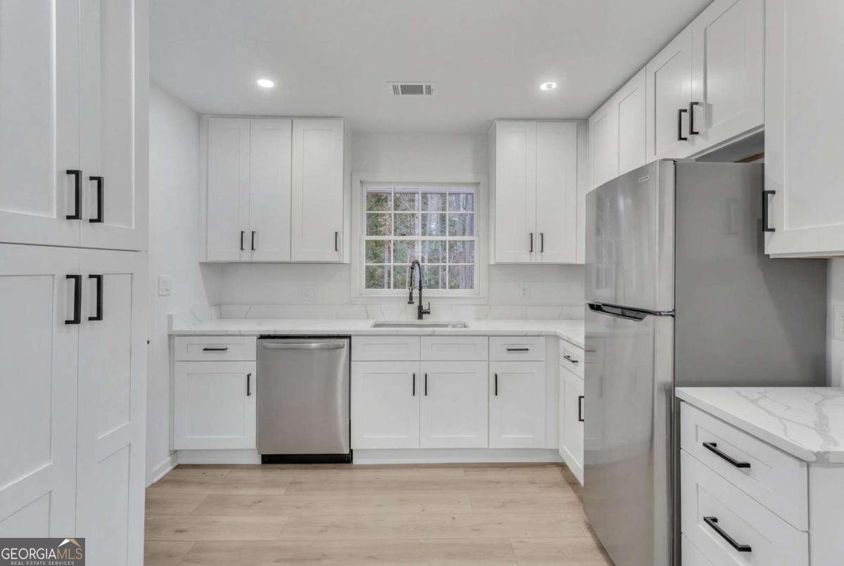 3296 Columbia Woods Drive Decatur - Photo 12