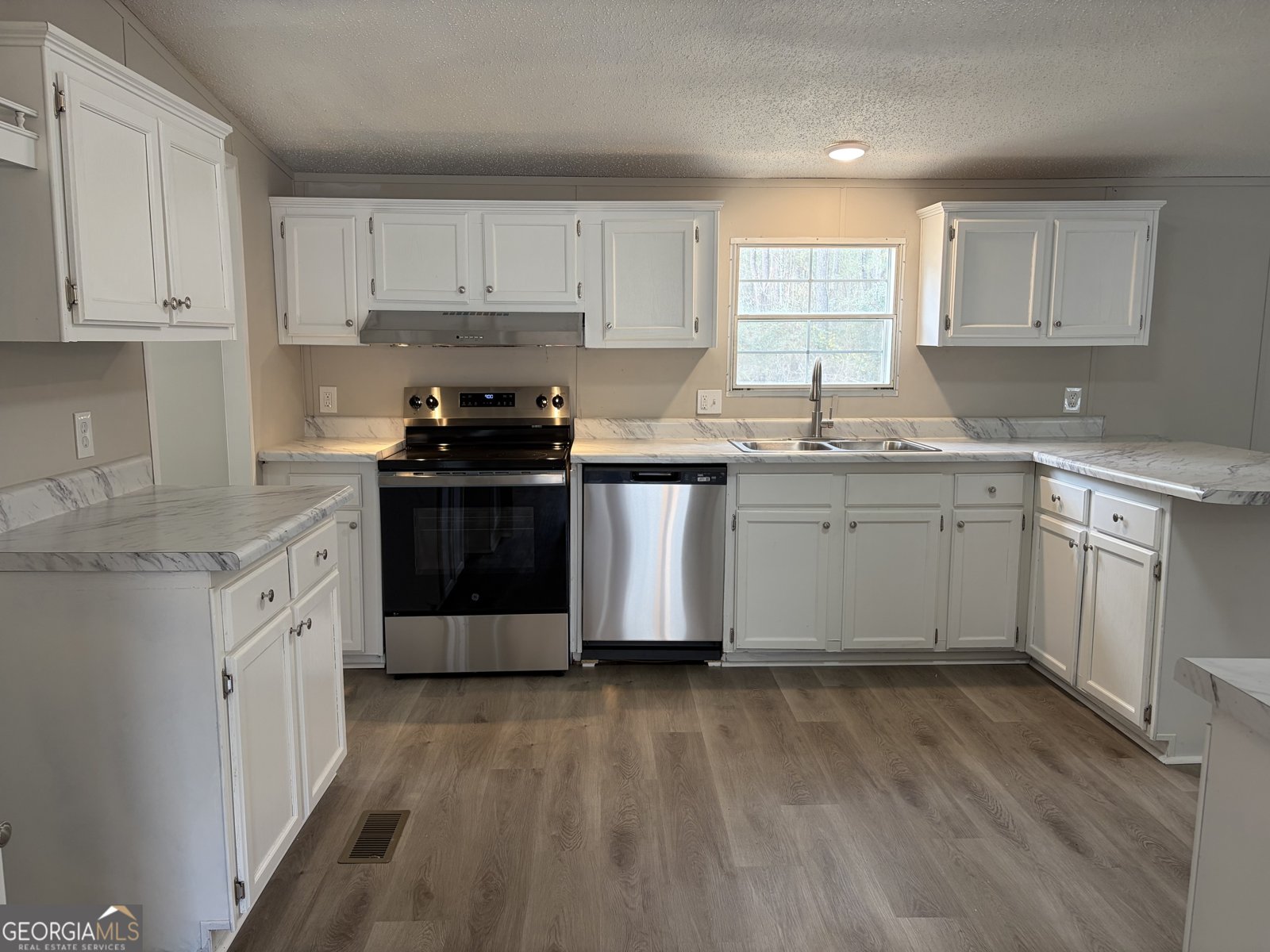 643 Pine Cone Road Dublin - Photo 9