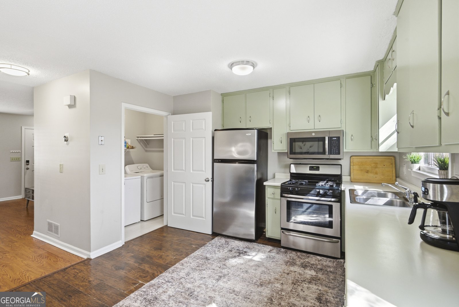 1787 Ridgeway Avenue Atlanta - Photo 10