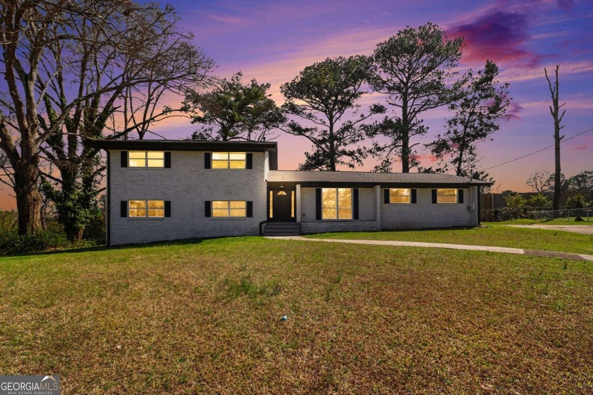 2824 Tralyn Court Decatur - Photo 1