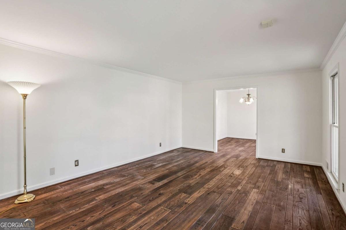 5622 Williamsburg Drive Norcross - Photo 14