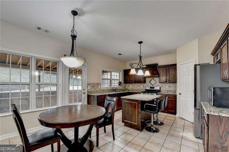 503 Ashland Parkway Woodstock - Photo 18