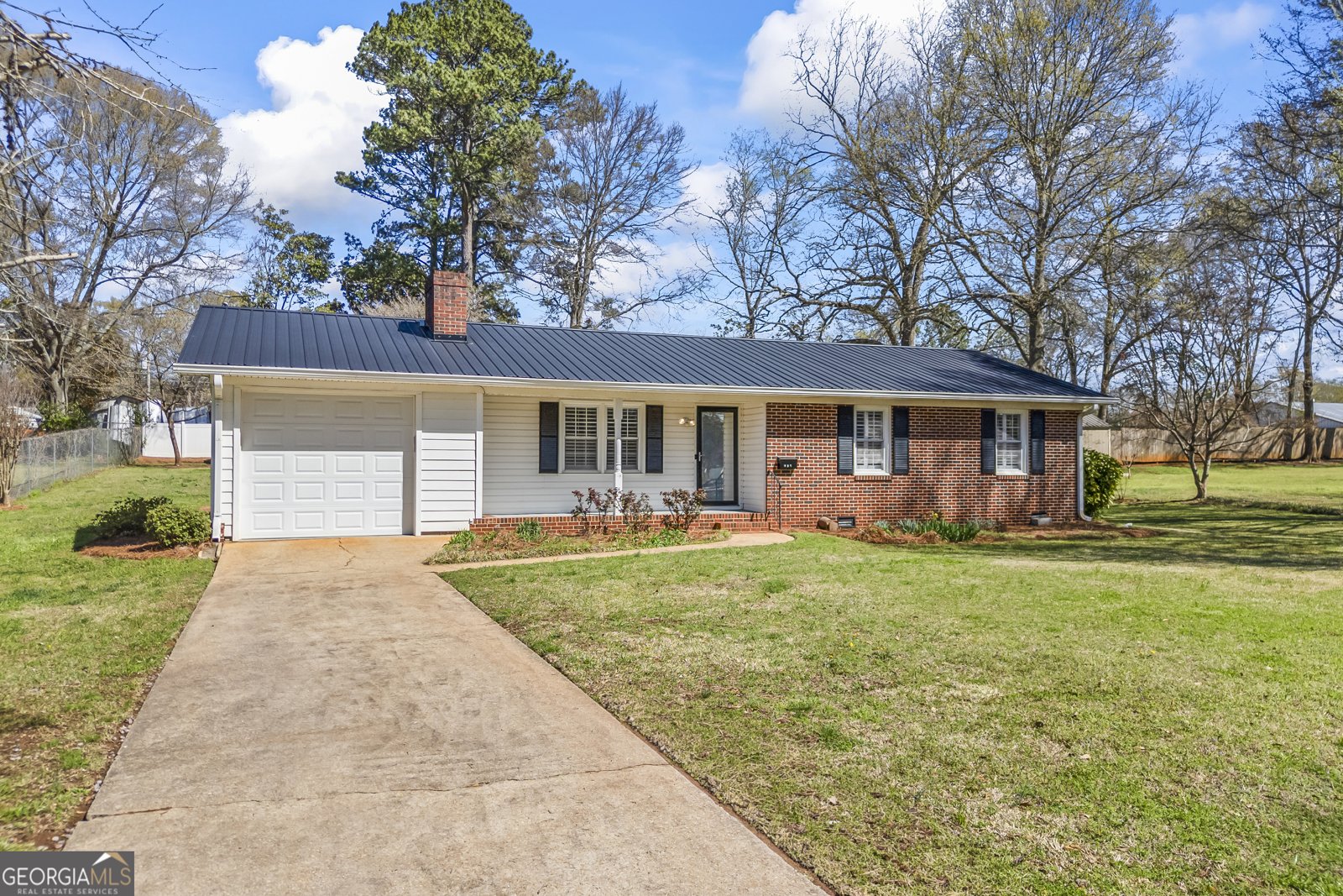 131 Roosevelt Boulevard Commerce - Photo 1