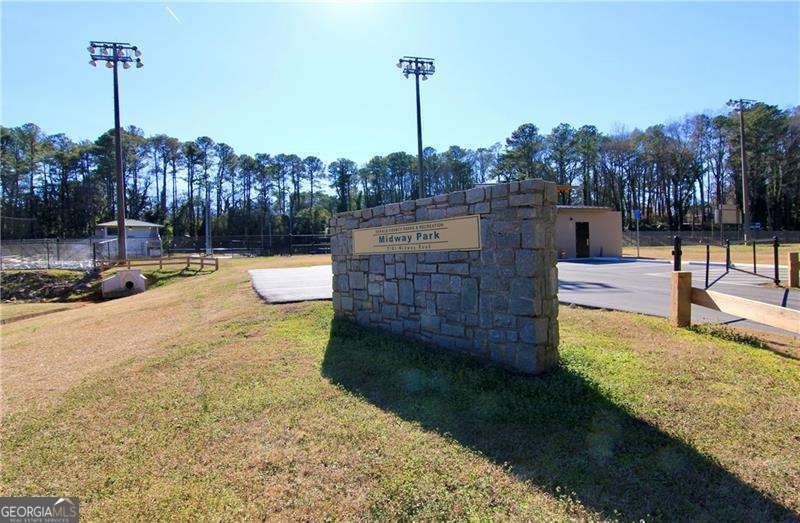 1395 ALVERADO Way Decatur - Photo 35