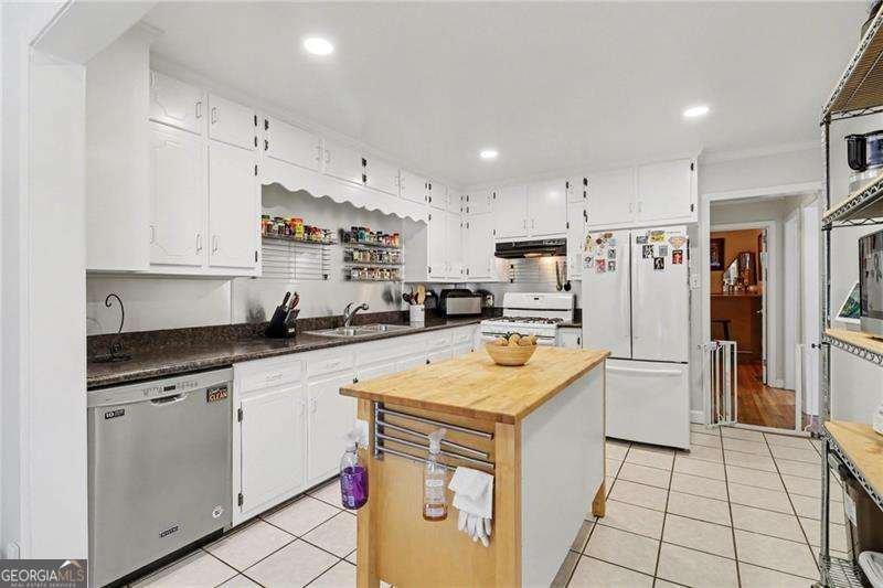 1395 ALVERADO Way Decatur - Photo 9